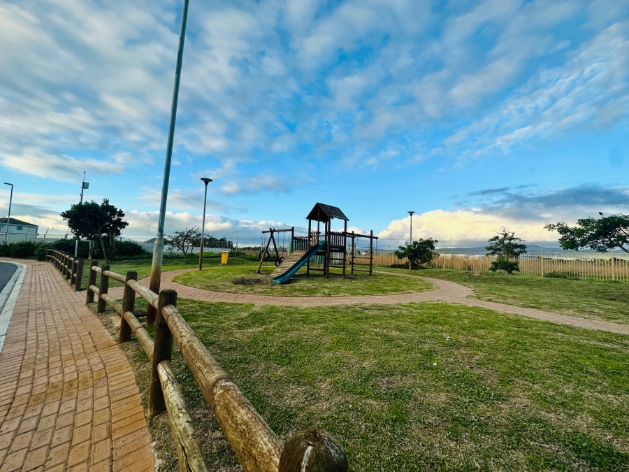 3 Bedroom Property for Sale in Table View Western Cape